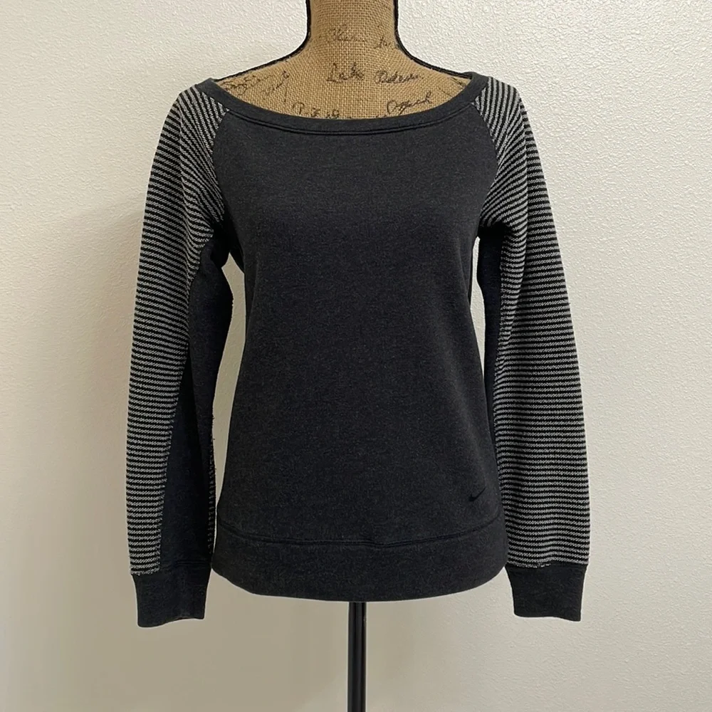 nike dri-fit basic pullover - Picture 1 of 8